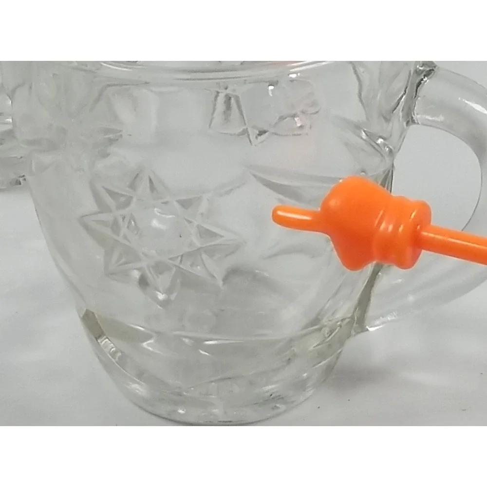 Anchor Hocking Prescut Star of David Creamer and Sugar Bowl VTG